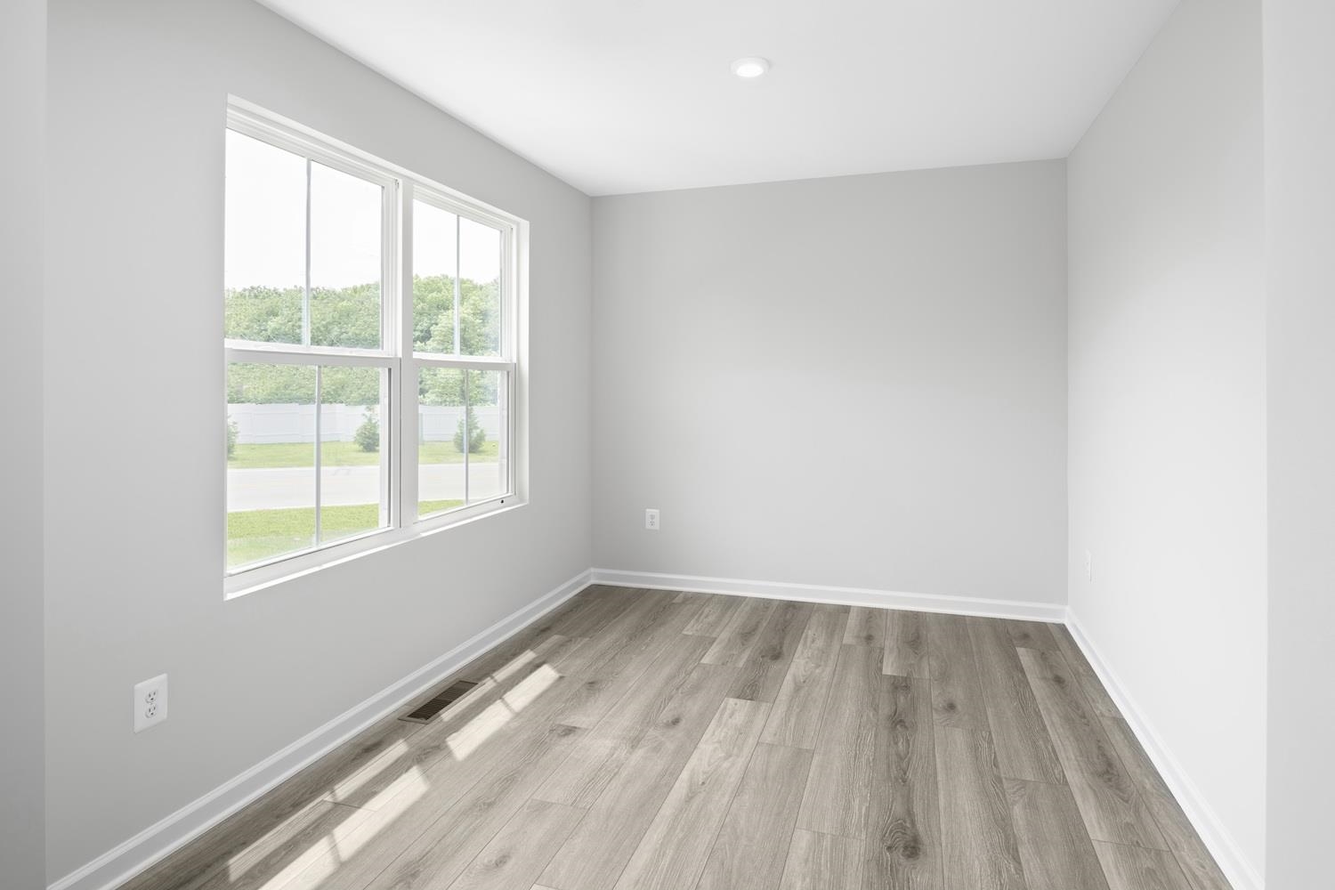 8 WHITE BIRCH RD, WAYNESBORO, Virginia 22980, 6 Bedrooms Bedrooms, ,3 BathroomsBathrooms,Residential,8 WHITE BIRCH RD,675107 MLS # 675107