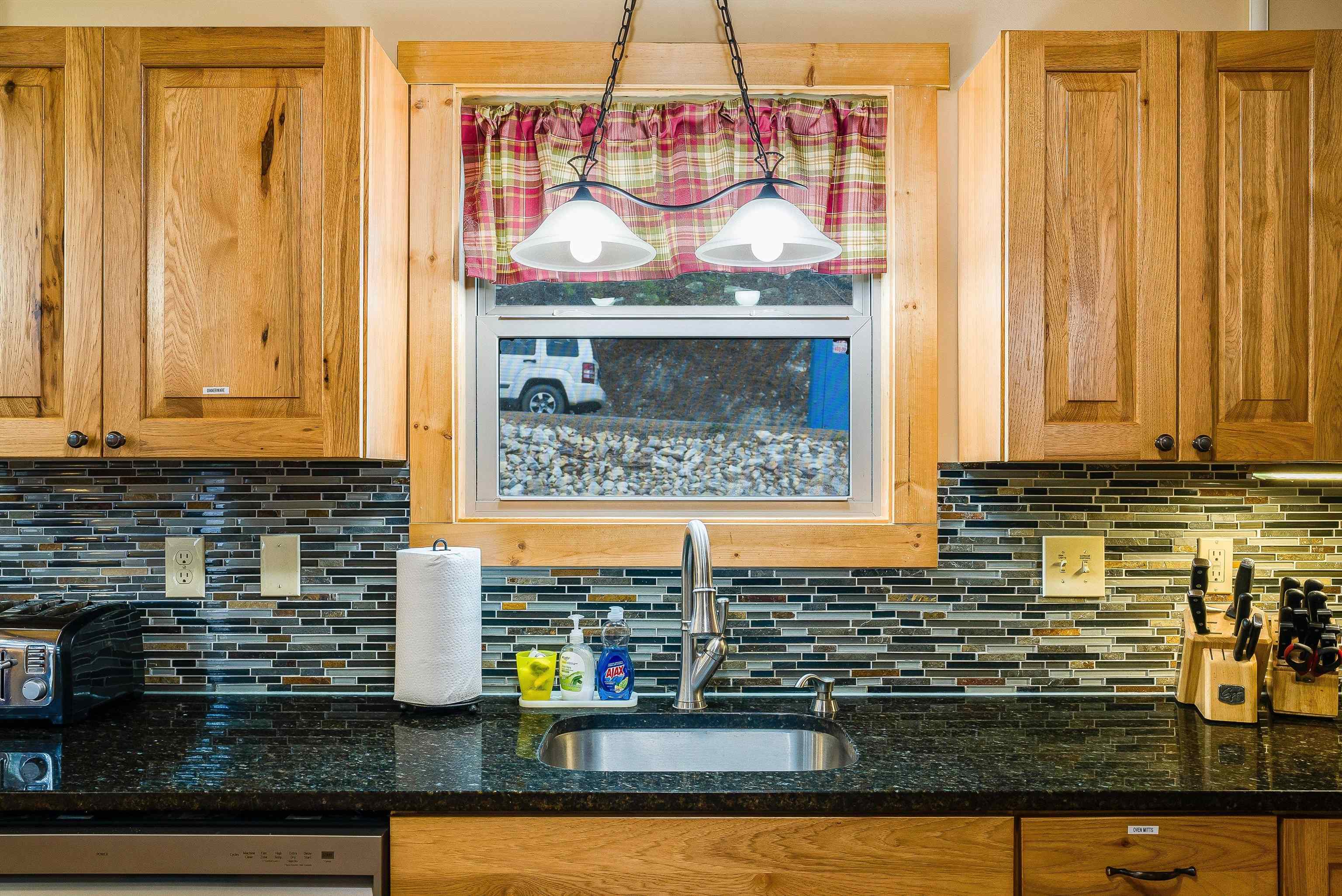 781 RAINIER RD, MCGAHEYSVILLE, Virginia 22840, 5 Bedrooms Bedrooms, ,4 BathroomsBathrooms,Residential,The Scrap Nest,781 RAINIER RD,675110 MLS # 675110