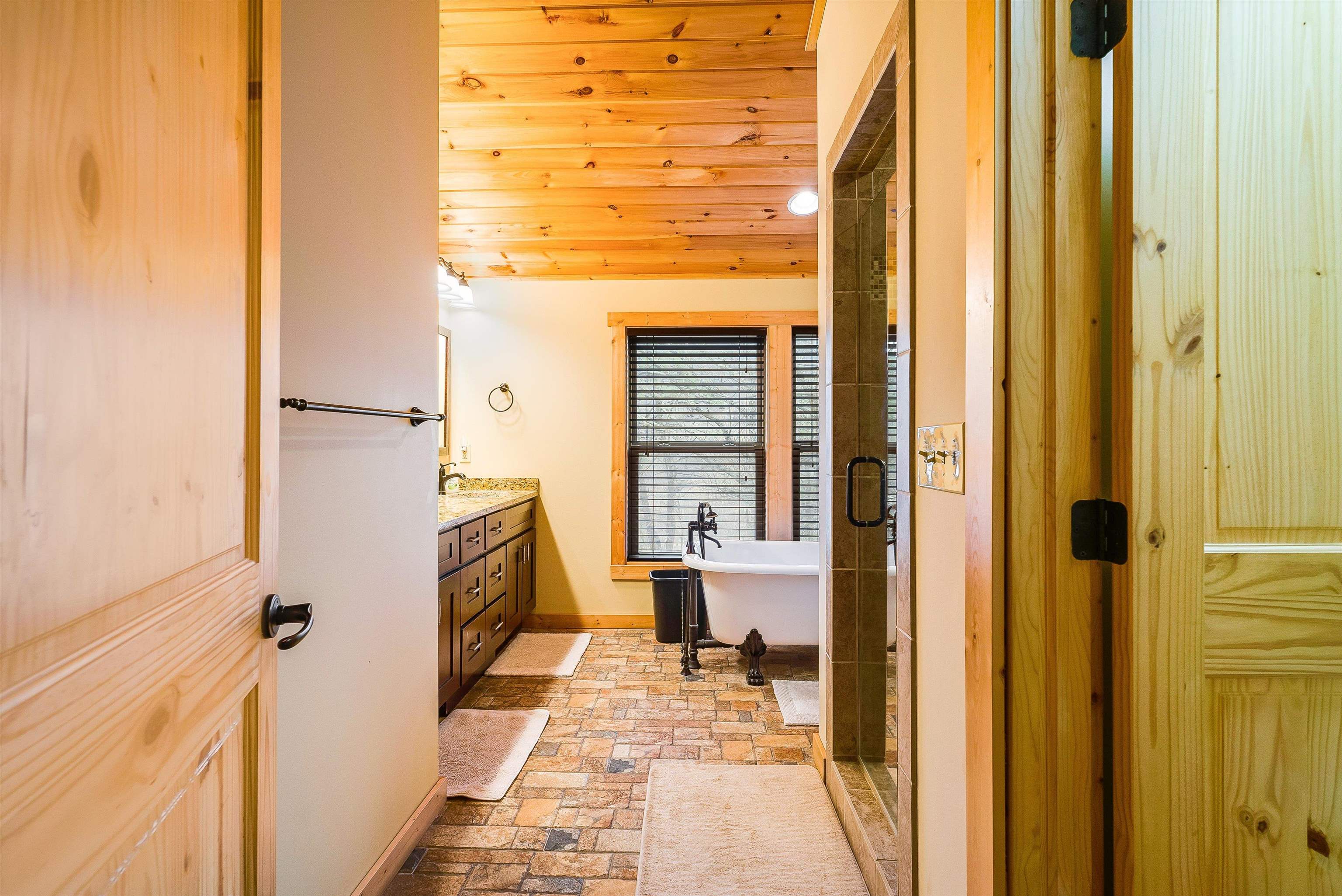 781 RAINIER RD, MCGAHEYSVILLE, Virginia 22840, 5 Bedrooms Bedrooms, ,4 BathroomsBathrooms,Residential,The Scrap Nest,781 RAINIER RD,675110 MLS # 675110