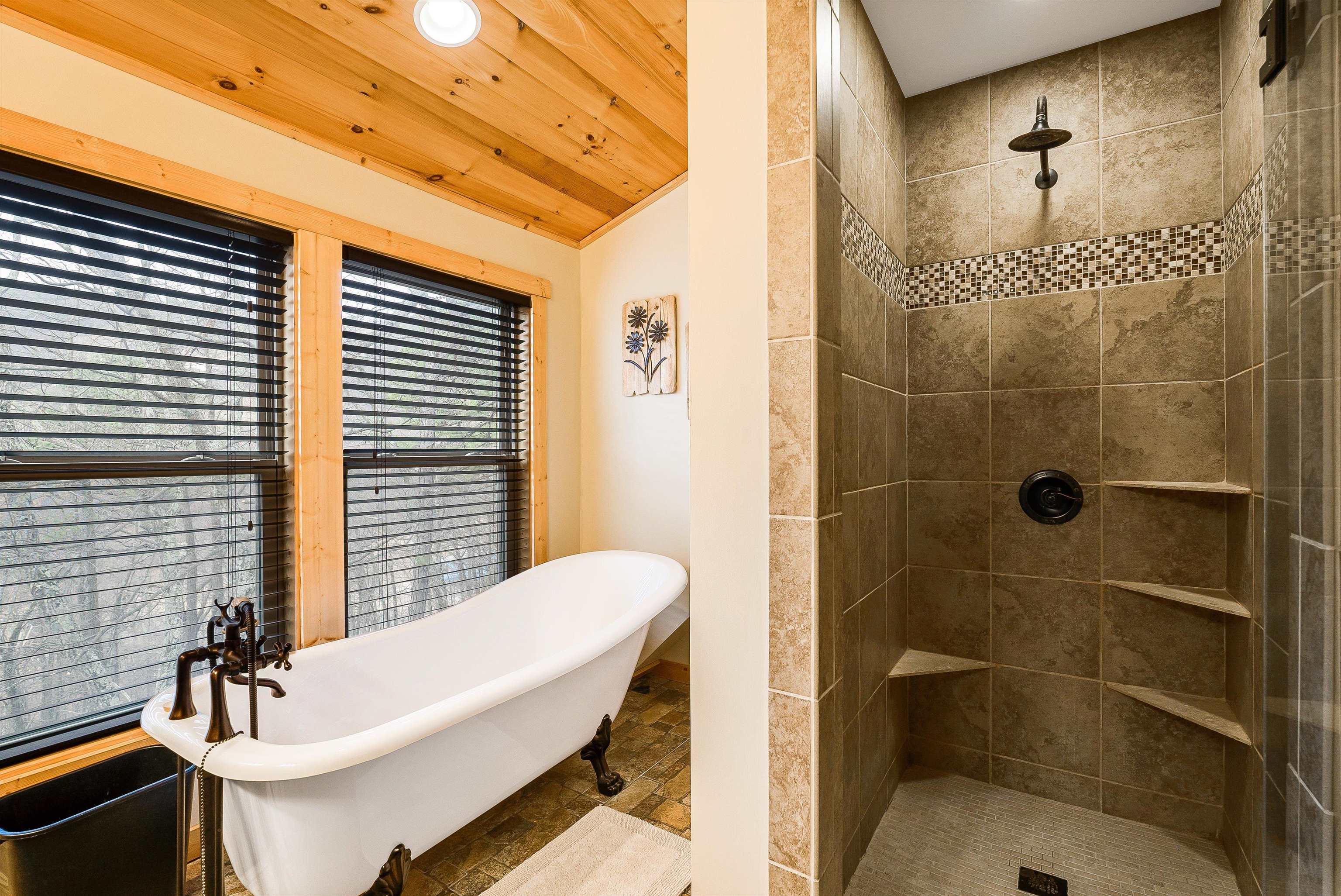 781 RAINIER RD, MCGAHEYSVILLE, Virginia 22840, 5 Bedrooms Bedrooms, ,4 BathroomsBathrooms,Residential,The Scrap Nest,781 RAINIER RD,675110 MLS # 675110