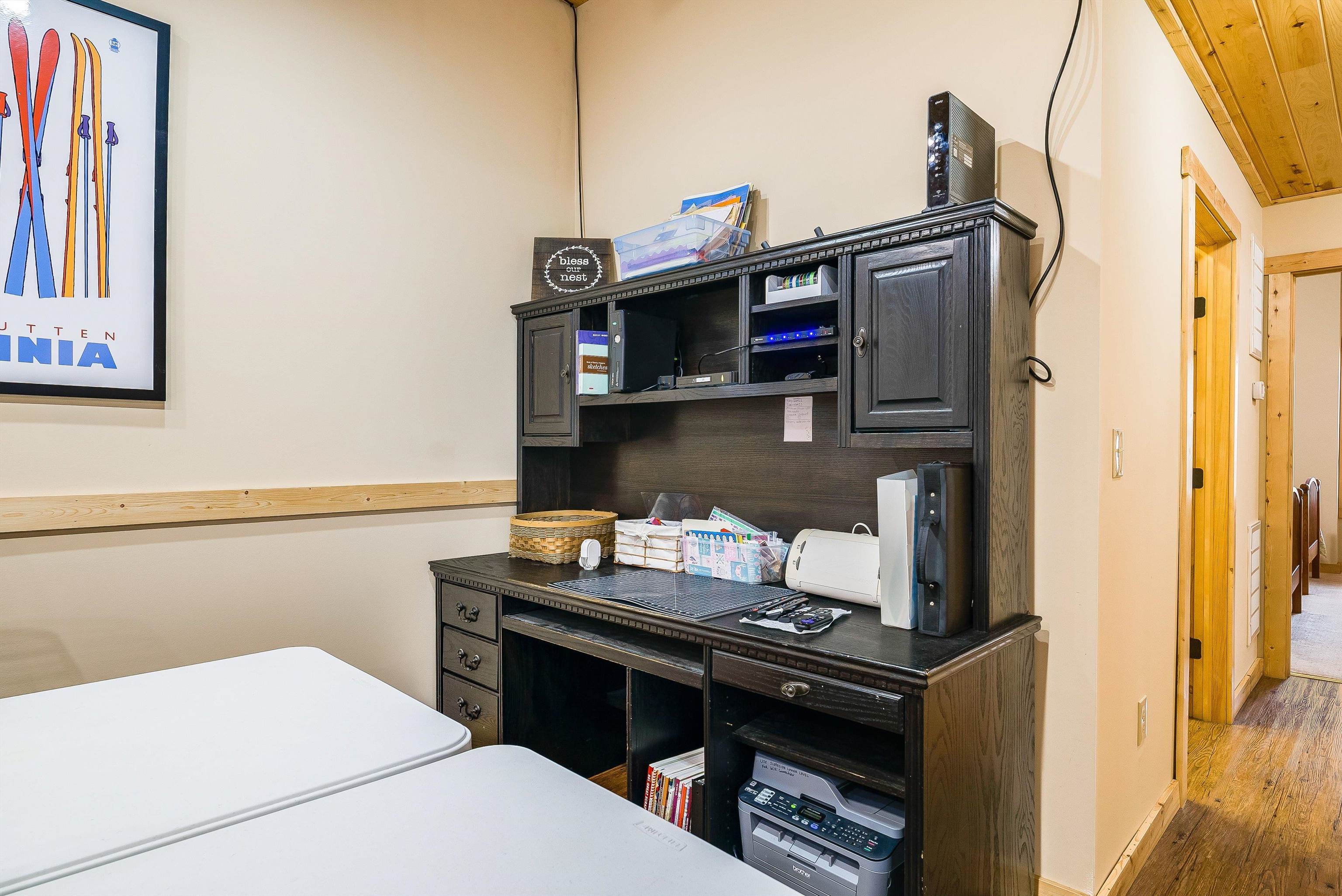 781 RAINIER RD, MCGAHEYSVILLE, Virginia 22840, 5 Bedrooms Bedrooms, ,4 BathroomsBathrooms,Residential,The Scrap Nest,781 RAINIER RD,675110 MLS # 675110