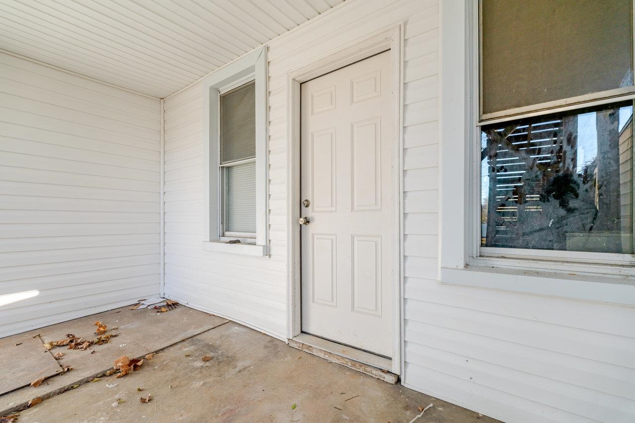 427 FOURTH ST, SHENANDOAH, Virginia 22849, ,Residential,427 FOURTH ST,671286 MLS # 671286