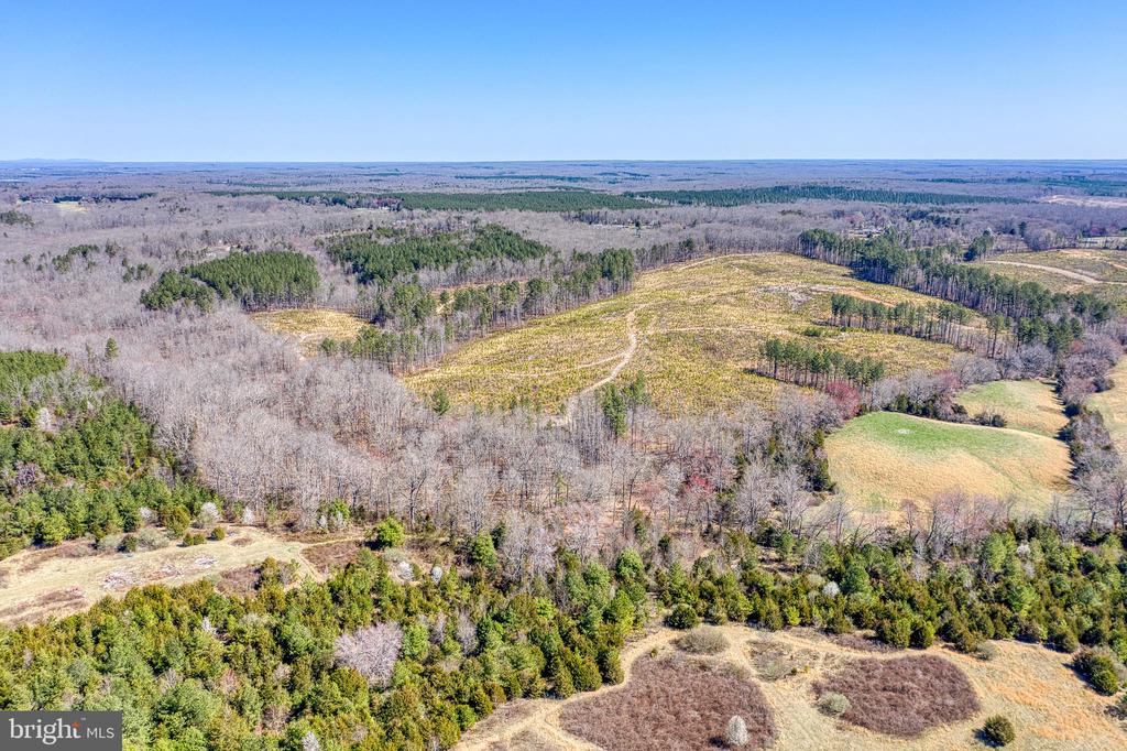 YELLOWBOTTOM RD, LIGNUM, Virginia 22726, ,Farm,YELLOWBOTTOM RD,VACU2010188 MLS # VACU2010188