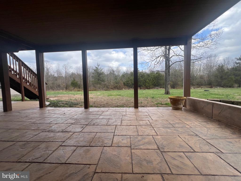 11665 FLAG ROCK DR, REMINGTON, Virginia 22734, 5 Bedrooms Bedrooms, ,3 BathroomsBathrooms,Residential,11665 FLAG ROCK DR,VAFQ2020360 MLS # VAFQ2020360