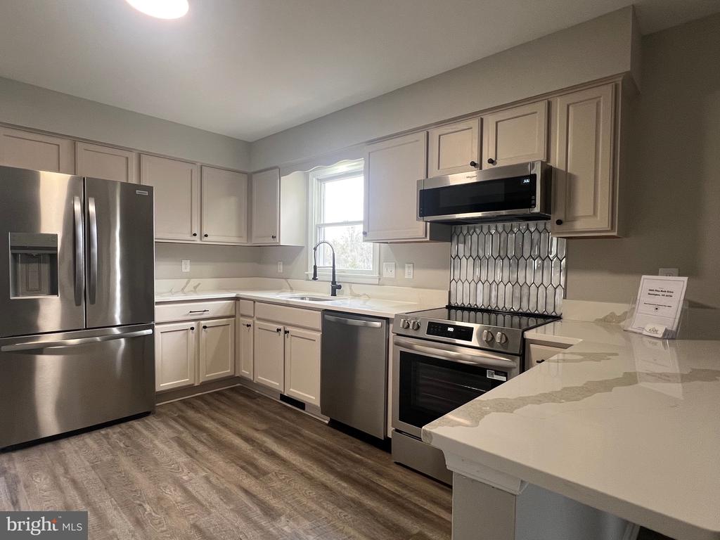 11665 FLAG ROCK DR, REMINGTON, Virginia 22734, 5 Bedrooms Bedrooms, ,3 BathroomsBathrooms,Residential,11665 FLAG ROCK DR,VAFQ2020360 MLS # VAFQ2020360