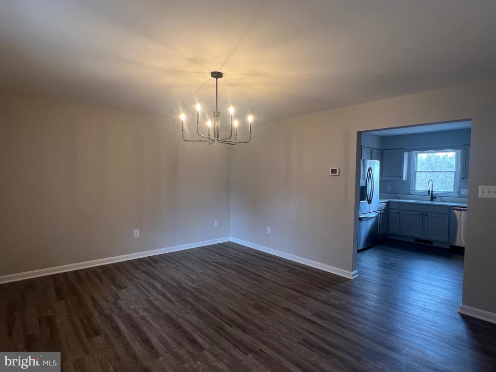 11665 FLAG ROCK DR, REMINGTON, Virginia 22734, 5 Bedrooms Bedrooms, ,3 BathroomsBathrooms,Residential,11665 FLAG ROCK DR,VAFQ2020360 MLS # VAFQ2020360