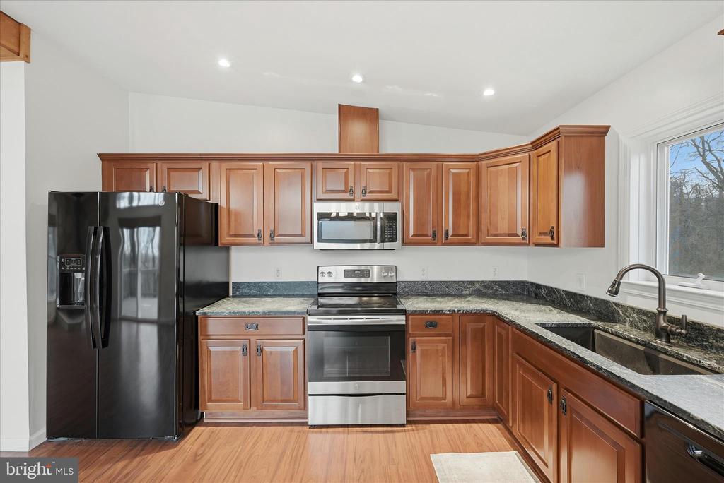 3998 HIDDEN VALLEY LN, LINDEN, Virginia, 3 Bedrooms Bedrooms, ,2 BathroomsBathrooms,Residential,3998 HIDDEN VALLEY LN,VAFQ2021012 MLS # VAFQ2021012