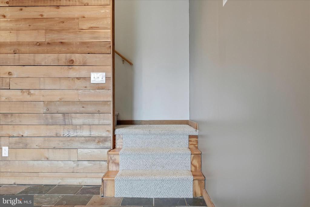 3998 HIDDEN VALLEY LN, LINDEN, Virginia, 3 Bedrooms Bedrooms, ,2 BathroomsBathrooms,Residential,3998 HIDDEN VALLEY LN,VAFQ2021012 MLS # VAFQ2021012