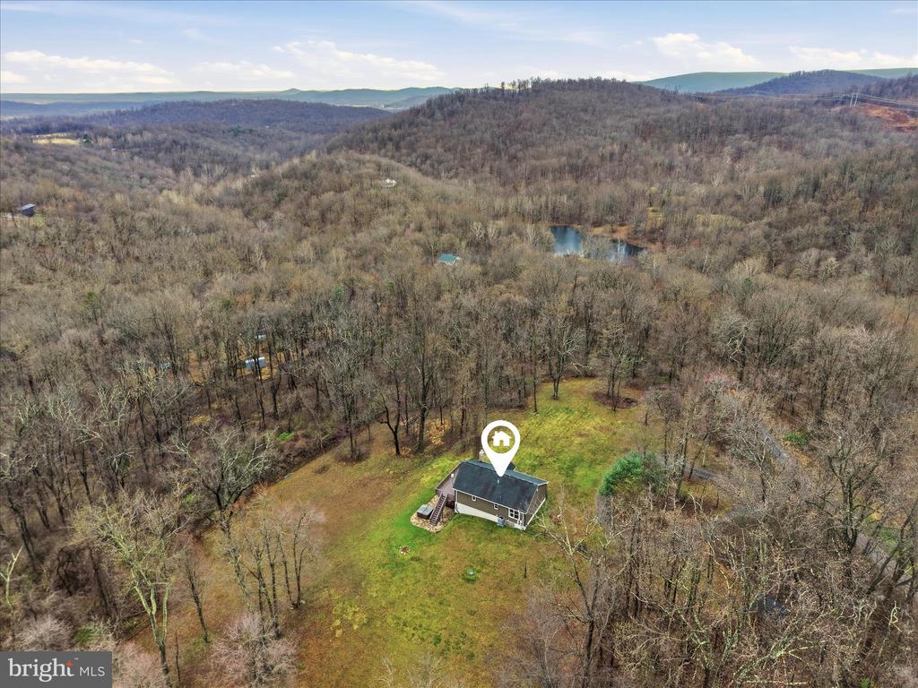 3998 HIDDEN VALLEY LN, LINDEN, Virginia, 3 Bedrooms Bedrooms, ,2 BathroomsBathrooms,Residential,3998 HIDDEN VALLEY LN,VAFQ2021012 MLS # VAFQ2021012