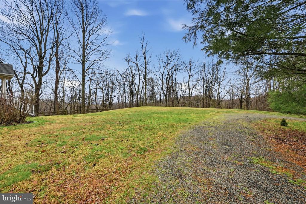 3998 HIDDEN VALLEY LN, LINDEN, Virginia, 3 Bedrooms Bedrooms, ,2 BathroomsBathrooms,Residential,3998 HIDDEN VALLEY LN,VAFQ2021012 MLS # VAFQ2021012