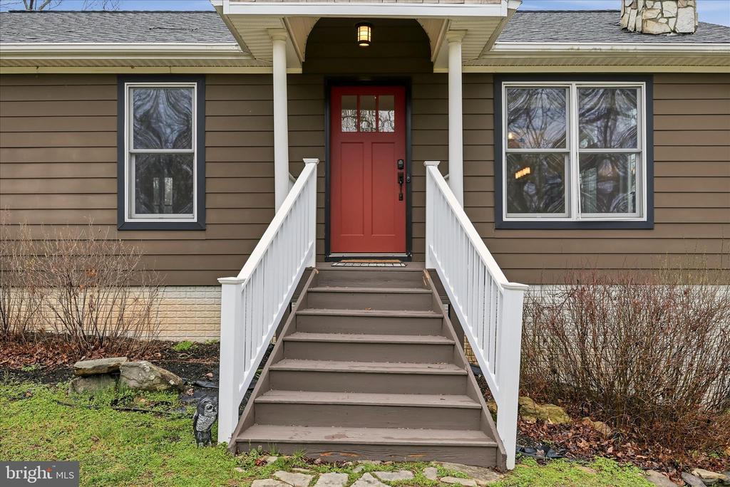 3998 HIDDEN VALLEY LN, LINDEN, Virginia, 3 Bedrooms Bedrooms, ,2 BathroomsBathrooms,Residential,3998 HIDDEN VALLEY LN,VAFQ2021012 MLS # VAFQ2021012