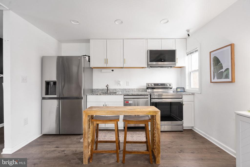 161 N ANNA DR, LOUISA, Virginia 23093, 2 Bedrooms Bedrooms, ,1 BathroomBathrooms,Residential,161 N ANNA DR,VALA2009492 MLS # VALA2009492