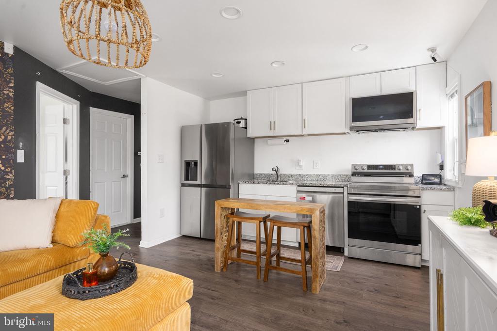 161 N ANNA DR, LOUISA, Virginia 23093, 2 Bedrooms Bedrooms, ,1 BathroomBathrooms,Residential,161 N ANNA DR,VALA2009492 MLS # VALA2009492