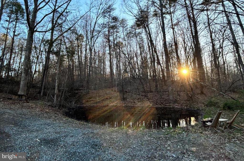 161 N ANNA DR, LOUISA, Virginia 23093, 2 Bedrooms Bedrooms, ,1 BathroomBathrooms,Residential,161 N ANNA DR,VALA2009492 MLS # VALA2009492