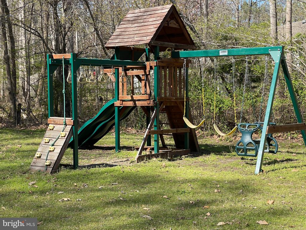 161 N ANNA DR, LOUISA, Virginia 23093, 2 Bedrooms Bedrooms, ,1 BathroomBathrooms,Residential,161 N ANNA DR,VALA2009492 MLS # VALA2009492