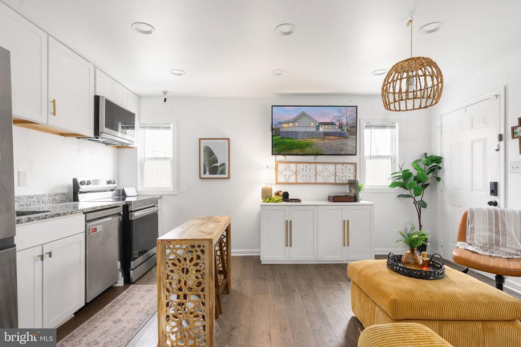 161 N ANNA DR, LOUISA, Virginia 23093, 2 Bedrooms Bedrooms, ,1 BathroomBathrooms,Residential,161 N ANNA DR,VALA2009492 MLS # VALA2009492