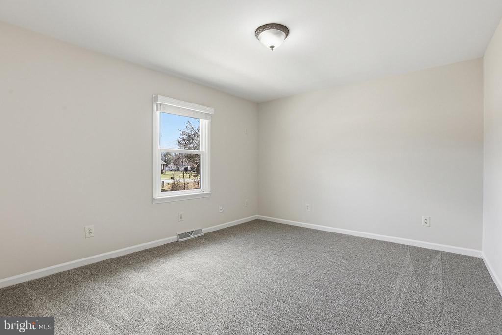 10606 RHOADS DR, FREDERICKSBURG, Virginia 22407, 4 Bedrooms Bedrooms, ,2 BathroomsBathrooms,Residential,10606 RHOADS DR,VASP2040312 MLS # VASP2040312