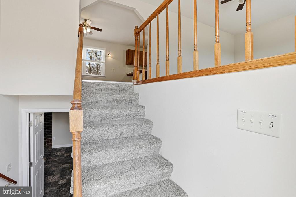 10606 RHOADS DR, FREDERICKSBURG, Virginia 22407, 4 Bedrooms Bedrooms, ,2 BathroomsBathrooms,Residential,10606 RHOADS DR,VASP2040312 MLS # VASP2040312