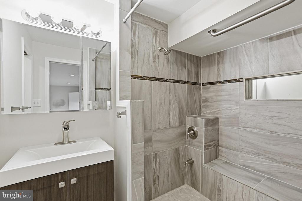 10606 RHOADS DR, FREDERICKSBURG, Virginia 22407, 4 Bedrooms Bedrooms, ,2 BathroomsBathrooms,Residential,10606 RHOADS DR,VASP2040312 MLS # VASP2040312