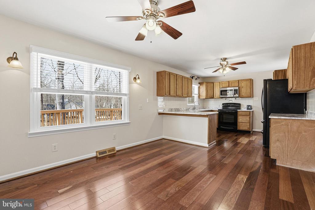 10606 RHOADS DR, FREDERICKSBURG, Virginia 22407, 4 Bedrooms Bedrooms, ,2 BathroomsBathrooms,Residential,10606 RHOADS DR,VASP2040312 MLS # VASP2040312