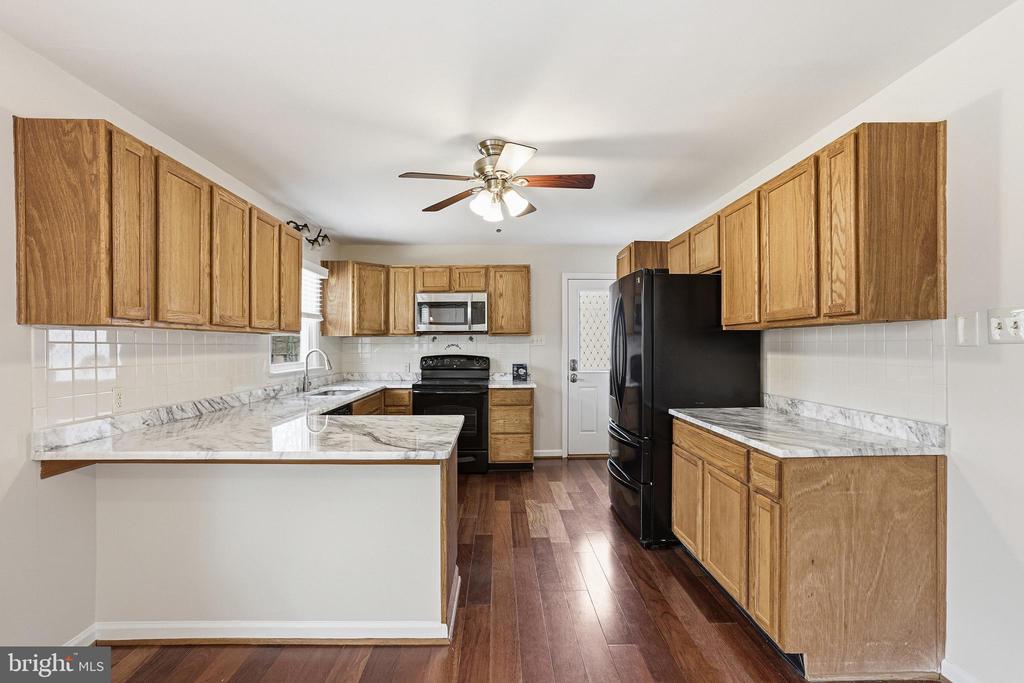 10606 RHOADS DR, FREDERICKSBURG, Virginia 22407, 4 Bedrooms Bedrooms, ,2 BathroomsBathrooms,Residential,10606 RHOADS DR,VASP2040312 MLS # VASP2040312