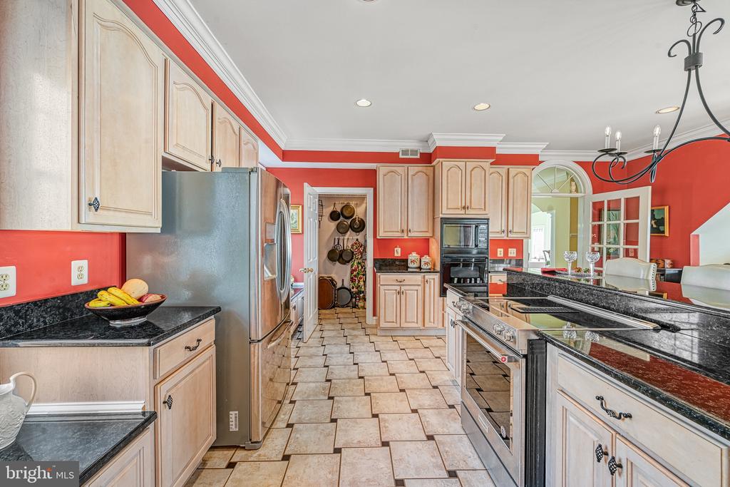 175 COVENANT WAY, BUMPASS, Virginia 23024, 5 Bedrooms Bedrooms, ,3 BathroomsBathrooms,Residential,175 COVENANT WAY,VALA2009078 MLS # VALA2009078