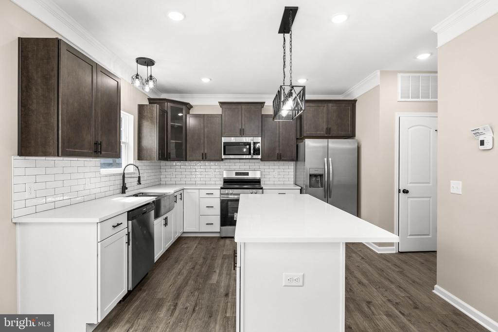 12413 TOLL HOUSE RD, SPOTSYLVANIA, Virginia 22551, 4 Bedrooms Bedrooms, ,2 BathroomsBathrooms,Residential,12413 TOLL HOUSE RD,VASP2040328 MLS # VASP2040328