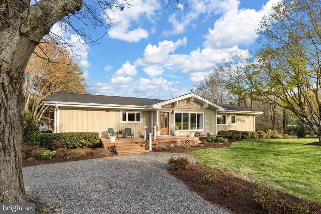 292 BEAR CASTLE DR, BUMPASS, Virginia 23024, 4 Bedrooms Bedrooms, ,3 BathroomsBathrooms,Residential,292 BEAR CASTLE DR,VALA2009526 MLS # VALA2009526