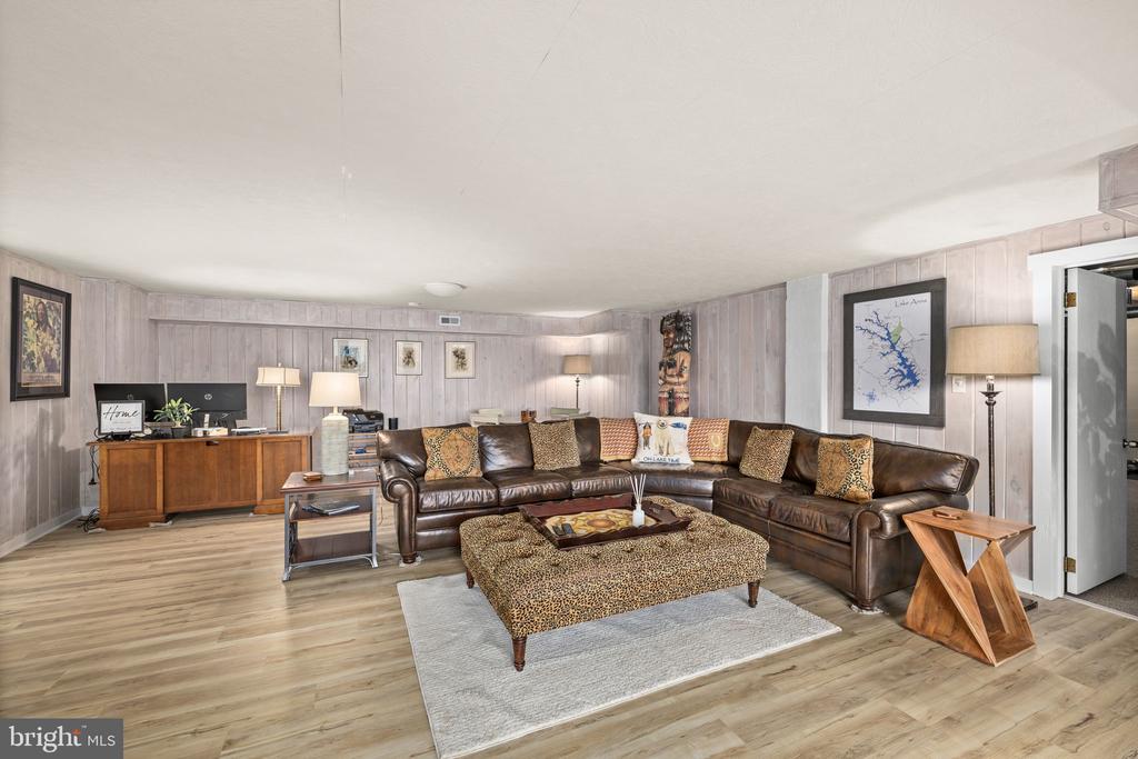 292 BEAR CASTLE DR, BUMPASS, Virginia 23024, 4 Bedrooms Bedrooms, ,3 BathroomsBathrooms,Residential,292 BEAR CASTLE DR,VALA2009526 MLS # VALA2009526