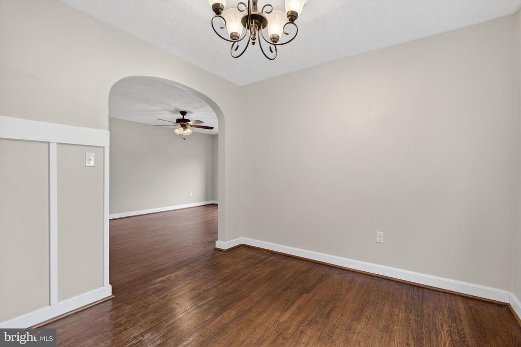 106 SHENANDOAH AVE, SHENANDOAH, Virginia 22849, 3 Bedrooms Bedrooms, ,2 BathroomsBathrooms,Residential,106 SHENANDOAH AVE,VAPA2006200 MLS # VAPA2006200