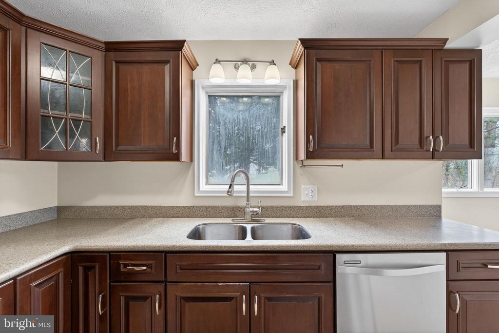 106 SHENANDOAH AVE, SHENANDOAH, Virginia 22849, 3 Bedrooms Bedrooms, ,2 BathroomsBathrooms,Residential,106 SHENANDOAH AVE,VAPA2006200 MLS # VAPA2006200