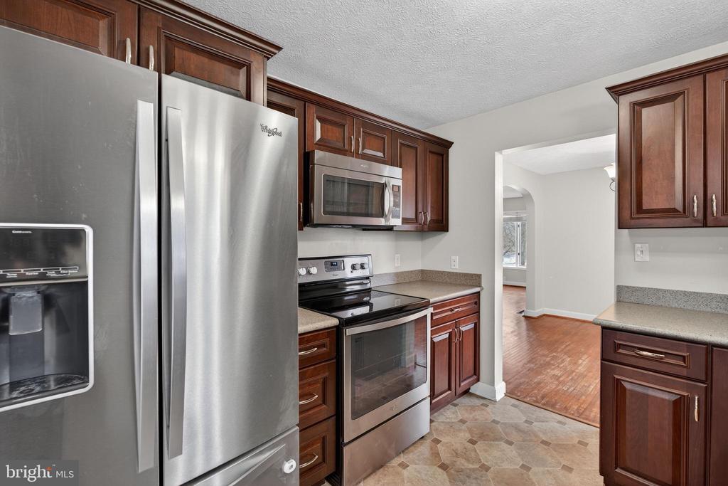 106 SHENANDOAH AVE, SHENANDOAH, Virginia 22849, 3 Bedrooms Bedrooms, ,2 BathroomsBathrooms,Residential,106 SHENANDOAH AVE,VAPA2006200 MLS # VAPA2006200