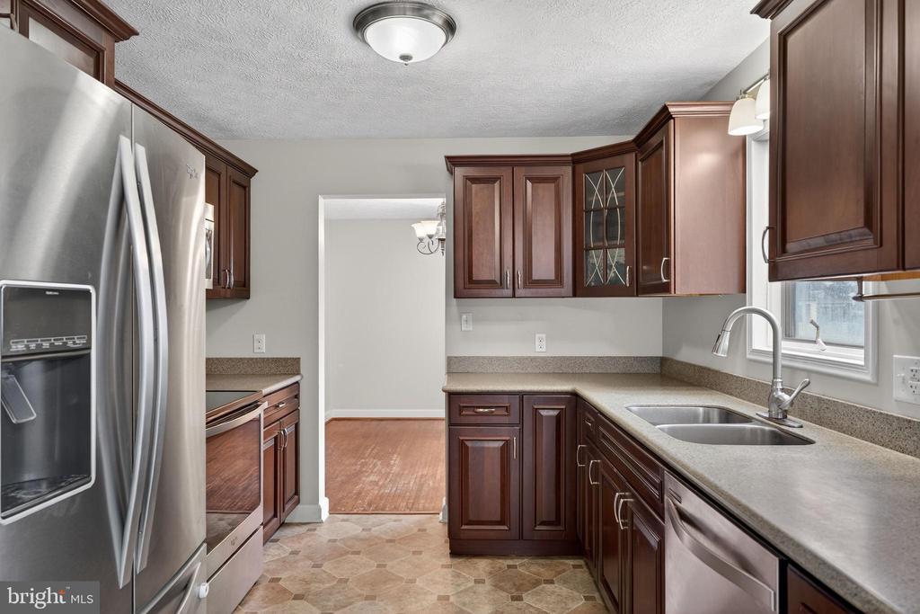 106 SHENANDOAH AVE, SHENANDOAH, Virginia 22849, 3 Bedrooms Bedrooms, ,2 BathroomsBathrooms,Residential,106 SHENANDOAH AVE,VAPA2006200 MLS # VAPA2006200