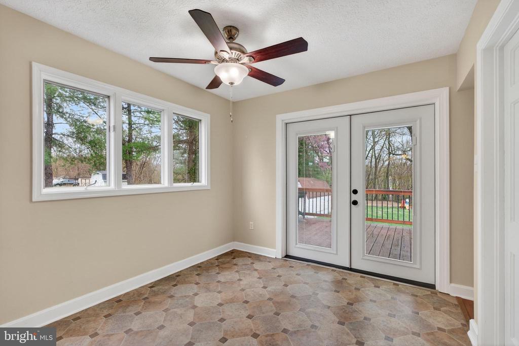 106 SHENANDOAH AVE, SHENANDOAH, Virginia 22849, 3 Bedrooms Bedrooms, ,2 BathroomsBathrooms,Residential,106 SHENANDOAH AVE,VAPA2006200 MLS # VAPA2006200