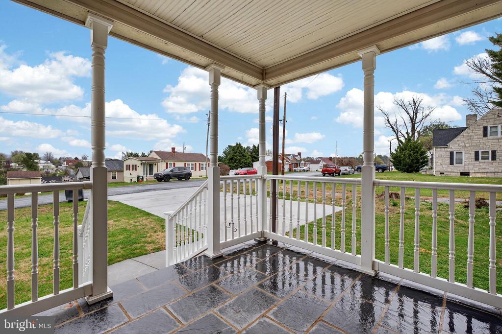 106 SHENANDOAH AVE, SHENANDOAH, Virginia 22849, 3 Bedrooms Bedrooms, ,2 BathroomsBathrooms,Residential,106 SHENANDOAH AVE,VAPA2006200 MLS # VAPA2006200