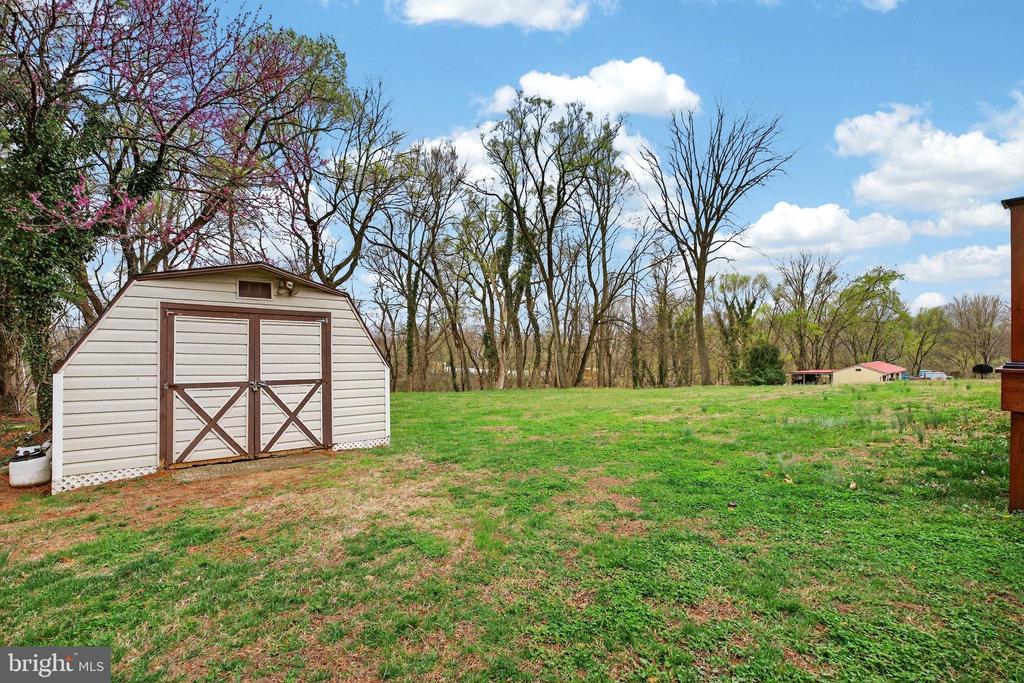 106 SHENANDOAH AVE, SHENANDOAH, Virginia 22849, 3 Bedrooms Bedrooms, ,2 BathroomsBathrooms,Residential,106 SHENANDOAH AVE,VAPA2006200 MLS # VAPA2006200