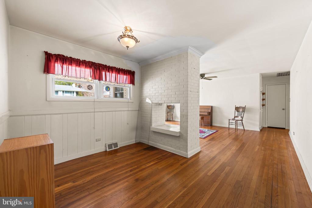 1730 CONCORD DR, CHARLOTTESVILLE, Virginia 22901, 3 Bedrooms Bedrooms, ,2 BathroomsBathrooms,Residential,1730 CONCORD DR,VACO2000222 MLS # VACO2000222