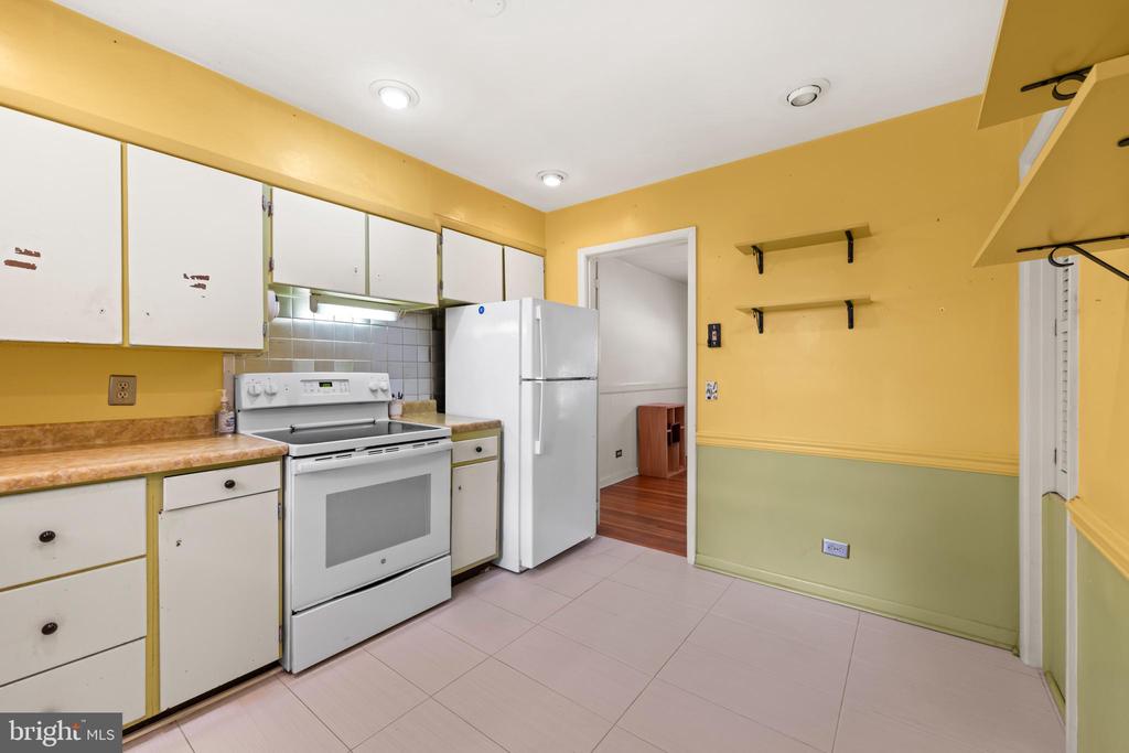 1730 CONCORD DR, CHARLOTTESVILLE, Virginia 22901, 3 Bedrooms Bedrooms, ,2 BathroomsBathrooms,Residential,1730 CONCORD DR,VACO2000222 MLS # VACO2000222