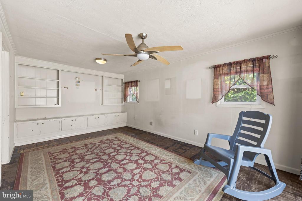 1730 CONCORD DR, CHARLOTTESVILLE, Virginia 22901, 3 Bedrooms Bedrooms, ,2 BathroomsBathrooms,Residential,1730 CONCORD DR,VACO2000222 MLS # VACO2000222