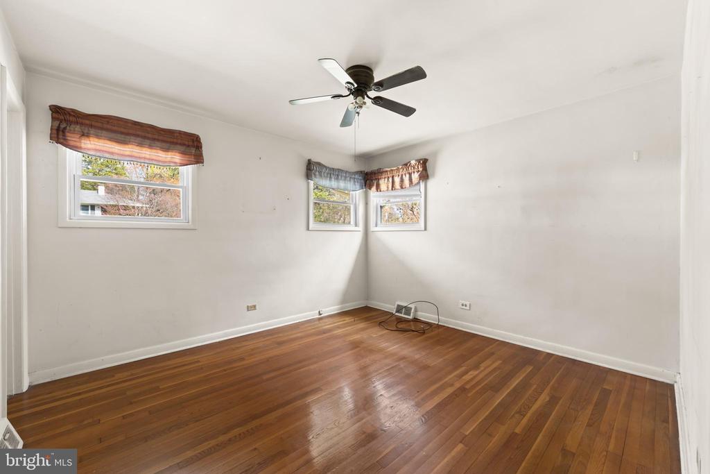 1730 CONCORD DR, CHARLOTTESVILLE, Virginia 22901, 3 Bedrooms Bedrooms, ,2 BathroomsBathrooms,Residential,1730 CONCORD DR,VACO2000222 MLS # VACO2000222