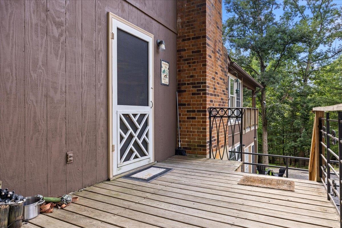 867 BLACKBERRY LN, NEW MARKET, Virginia 22844, 3 Bedrooms Bedrooms, ,2 BathroomsBathrooms,Residential,Laughing Bear Mountain Lodge,867 BLACKBERRY LN,669035 MLS # 669035