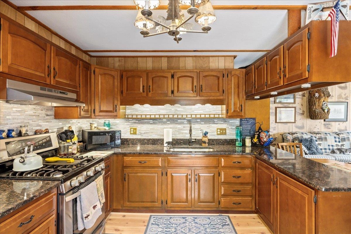 867 BLACKBERRY LN, NEW MARKET, Virginia 22844, 3 Bedrooms Bedrooms, ,2 BathroomsBathrooms,Residential,Laughing Bear Mountain Lodge,867 BLACKBERRY LN,669035 MLS # 669035