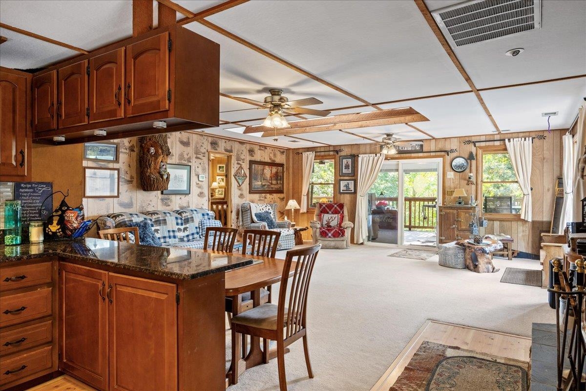 867 BLACKBERRY LN, NEW MARKET, Virginia 22844, 3 Bedrooms Bedrooms, ,2 BathroomsBathrooms,Residential,Laughing Bear Mountain Lodge,867 BLACKBERRY LN,669035 MLS # 669035