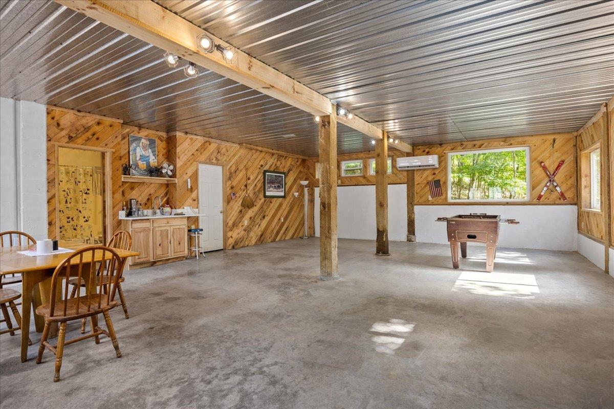 867 BLACKBERRY LN, NEW MARKET, Virginia 22844, 3 Bedrooms Bedrooms, ,2 BathroomsBathrooms,Residential,Laughing Bear Mountain Lodge,867 BLACKBERRY LN,669035 MLS # 669035