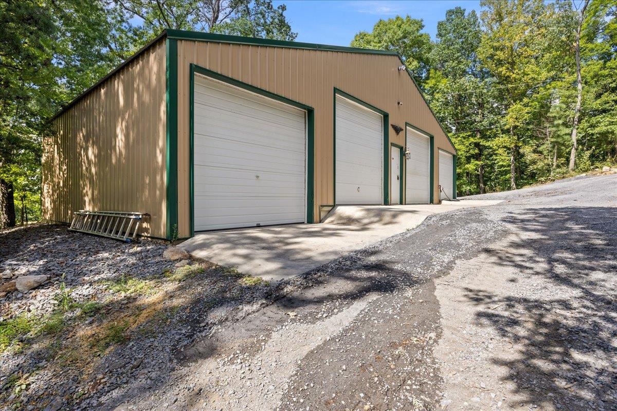 867 BLACKBERRY LN, NEW MARKET, Virginia 22844, 3 Bedrooms Bedrooms, ,2 BathroomsBathrooms,Residential,Laughing Bear Mountain Lodge,867 BLACKBERRY LN,669035 MLS # 669035