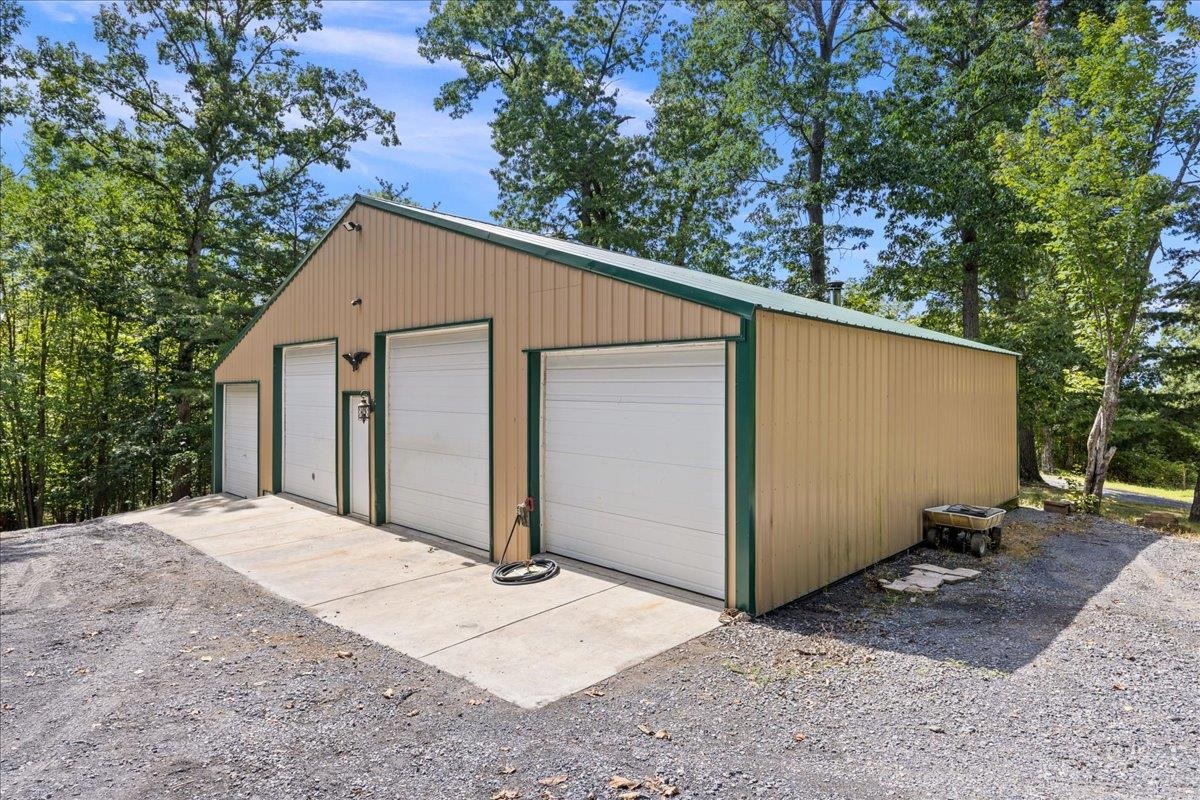 867 BLACKBERRY LN, NEW MARKET, Virginia 22844, 3 Bedrooms Bedrooms, ,2 BathroomsBathrooms,Residential,Laughing Bear Mountain Lodge,867 BLACKBERRY LN,669035 MLS # 669035