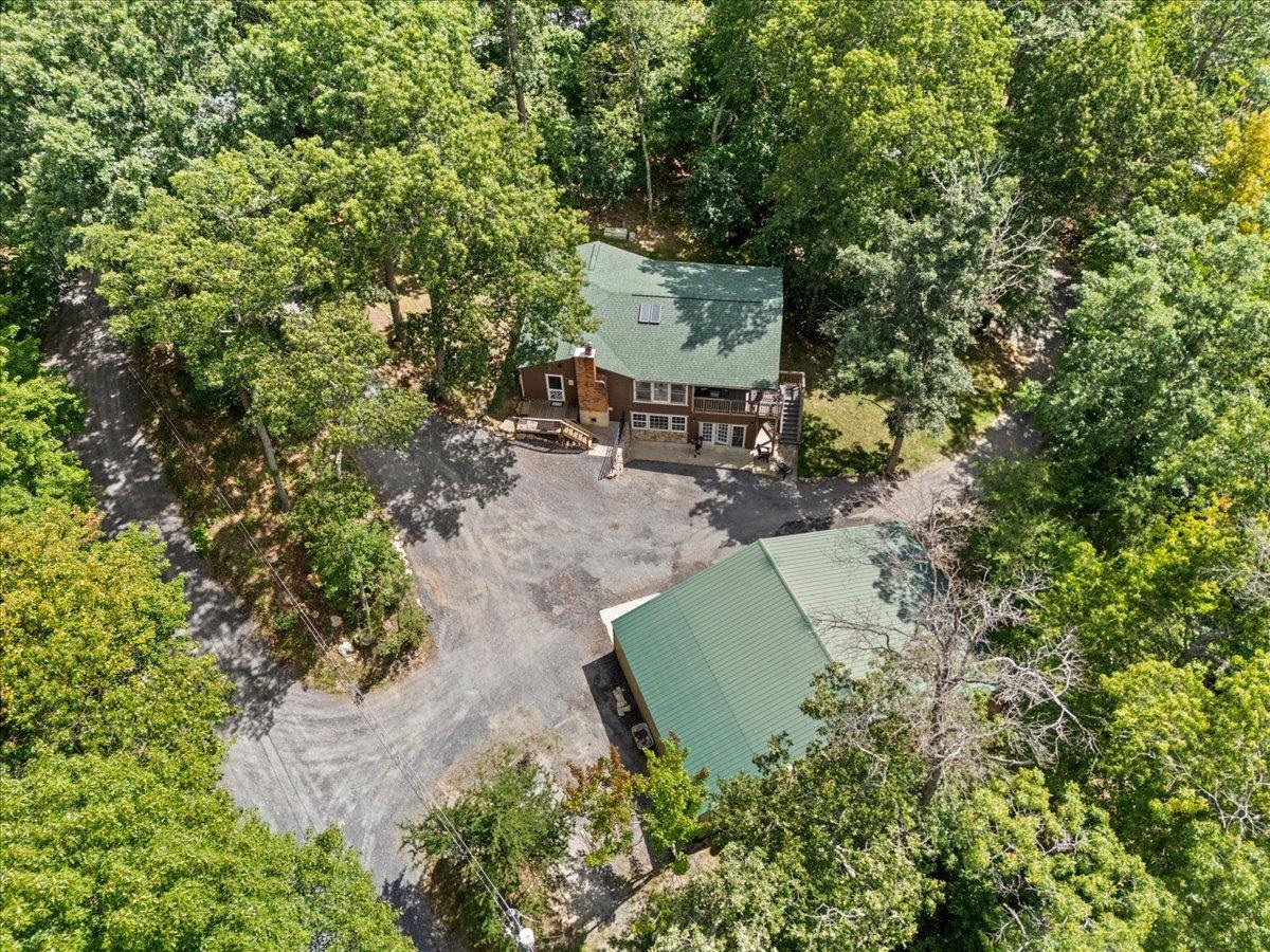 867 BLACKBERRY LN, NEW MARKET, Virginia 22844, 3 Bedrooms Bedrooms, ,2 BathroomsBathrooms,Residential,Laughing Bear Mountain Lodge,867 BLACKBERRY LN,669035 MLS # 669035