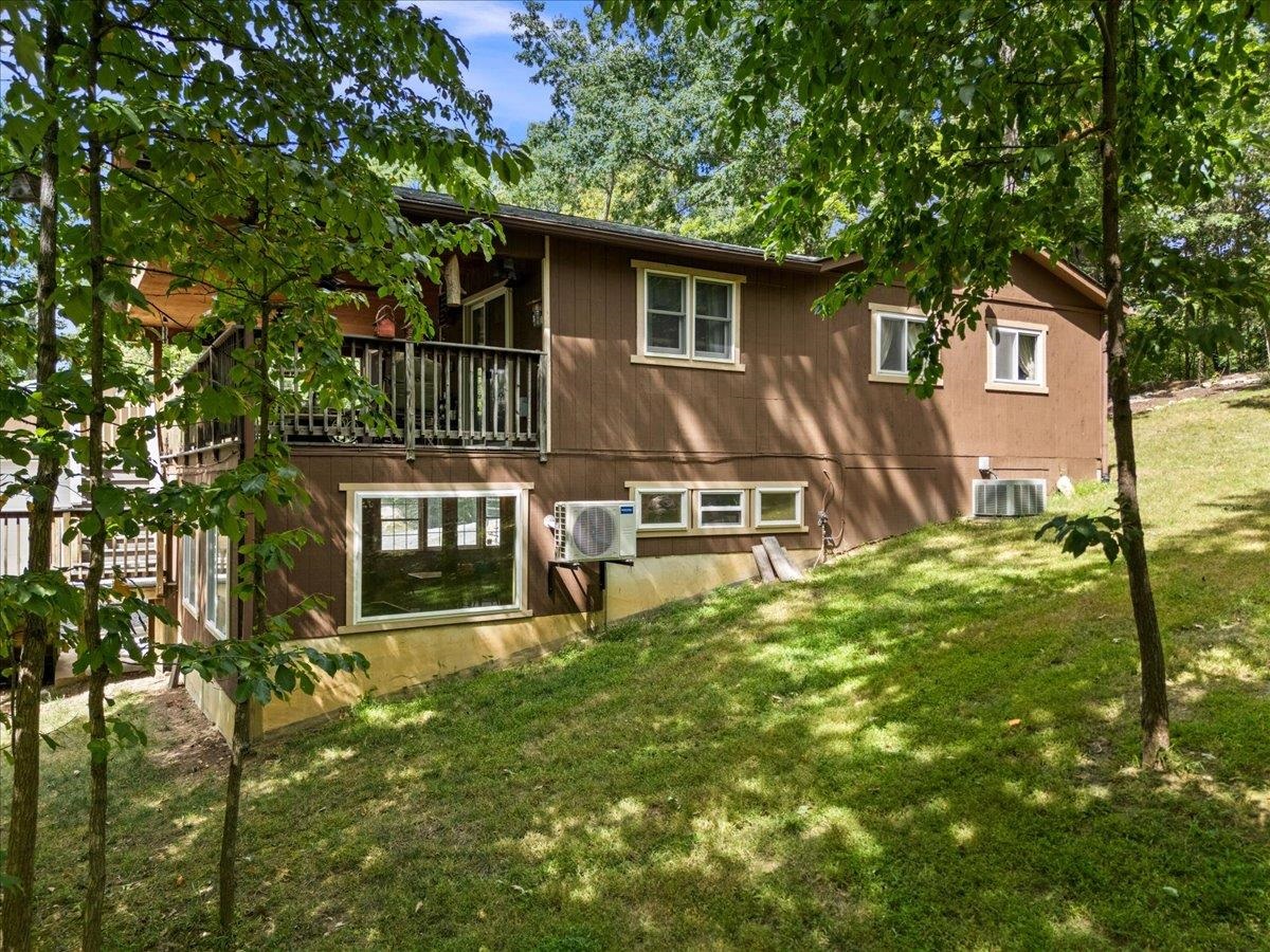 867 BLACKBERRY LN, NEW MARKET, Virginia 22844, 3 Bedrooms Bedrooms, ,2 BathroomsBathrooms,Residential,Laughing Bear Mountain Lodge,867 BLACKBERRY LN,669035 MLS # 669035