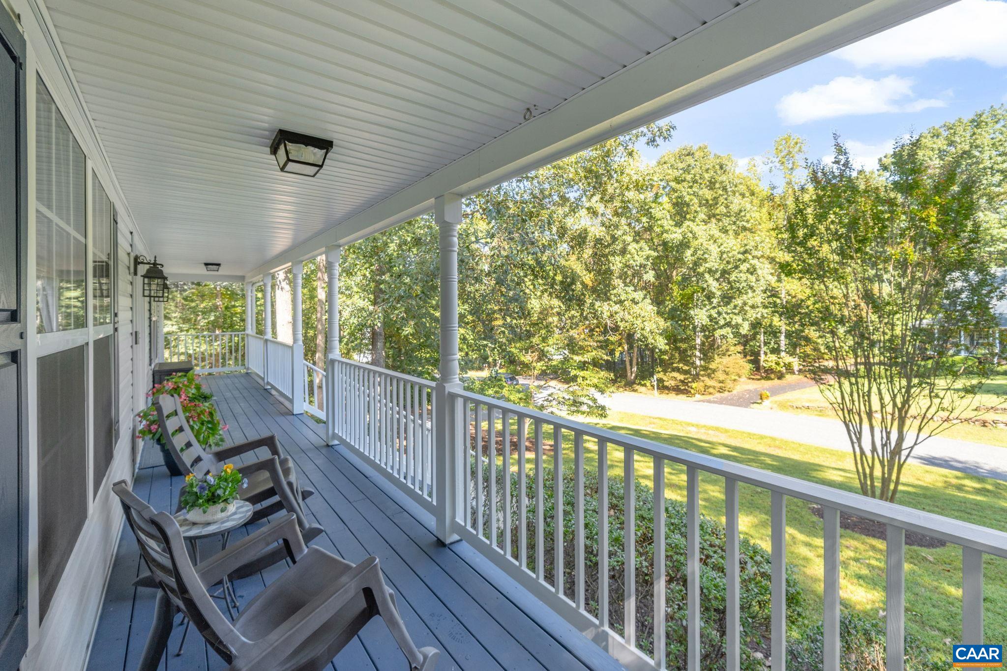 442 W ROSEWOOD DR, BARBOURSVILLE, Virginia 22923, 3 Bedrooms Bedrooms, ,3 BathroomsBathrooms,Residential,442 W ROSEWOOD DR,675072 MLS # 675072