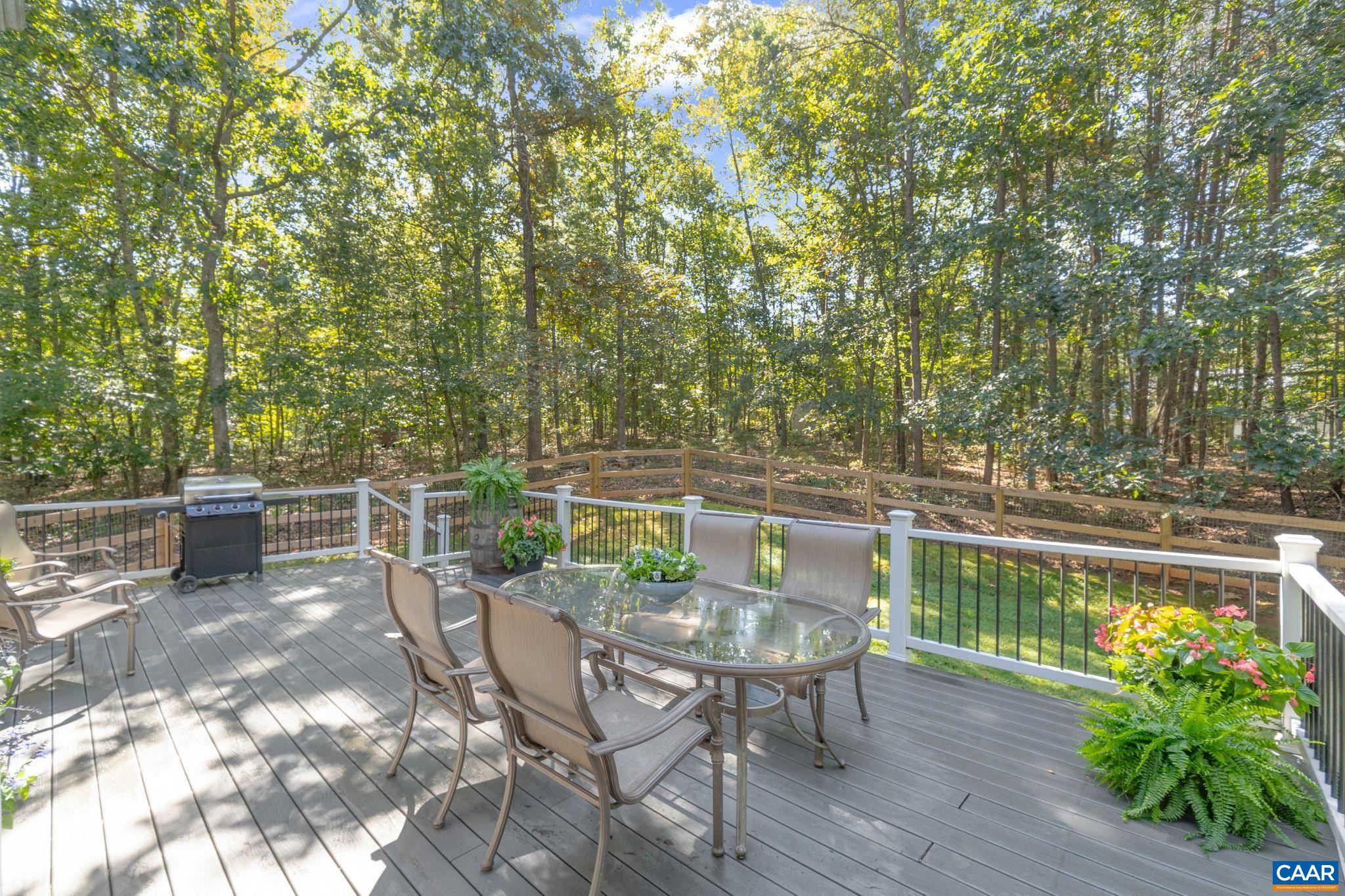 442 W ROSEWOOD DR, BARBOURSVILLE, Virginia 22923, 3 Bedrooms Bedrooms, ,3 BathroomsBathrooms,Residential,442 W ROSEWOOD DR,675072 MLS # 675072